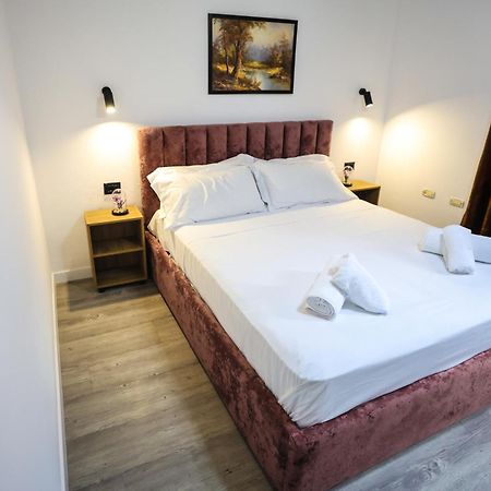 Vila Alizee Hotel تيرانا المظهر الخارجي الصورة