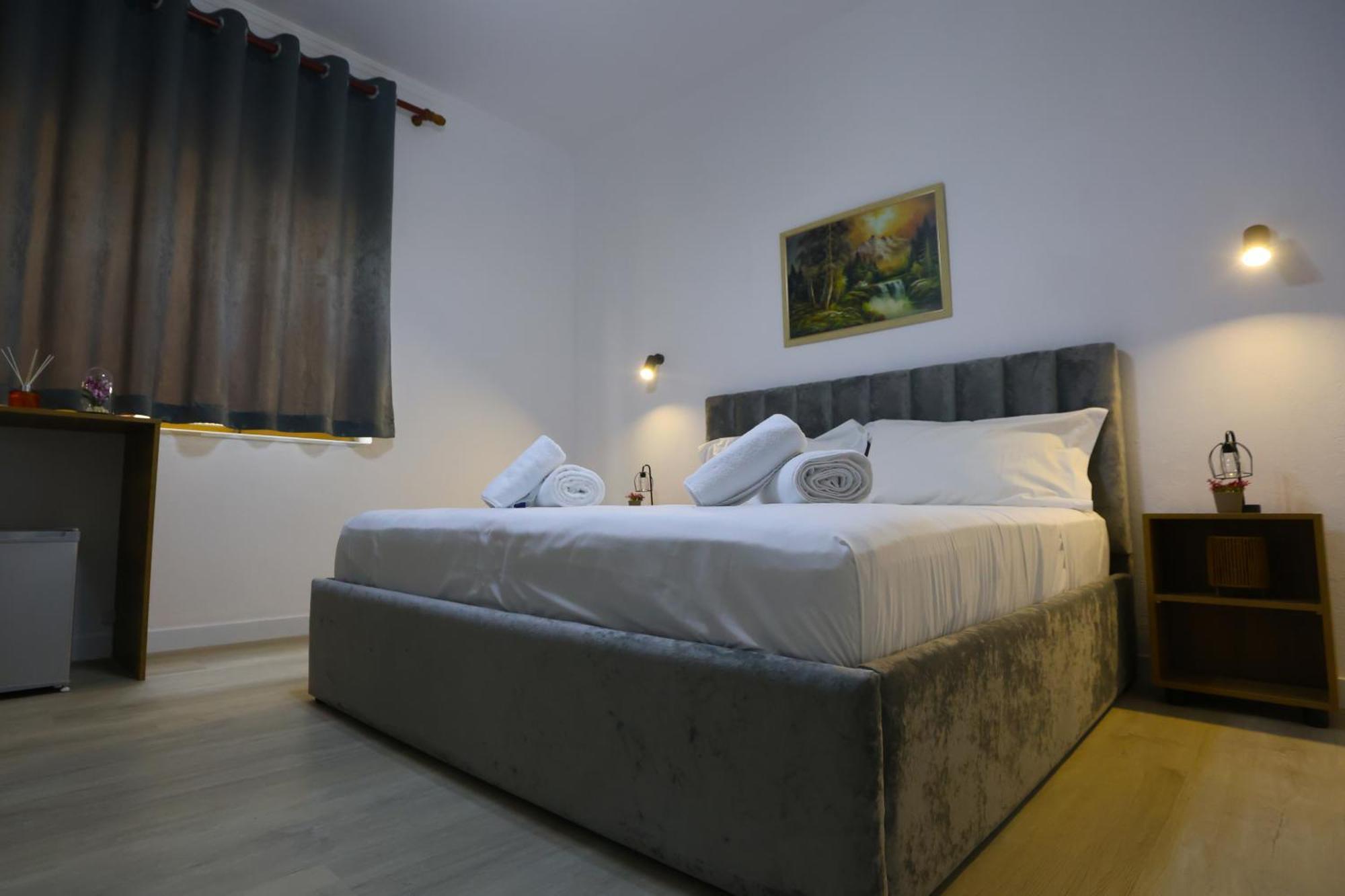 Vila Alizee Hotel تيرانا المظهر الخارجي الصورة